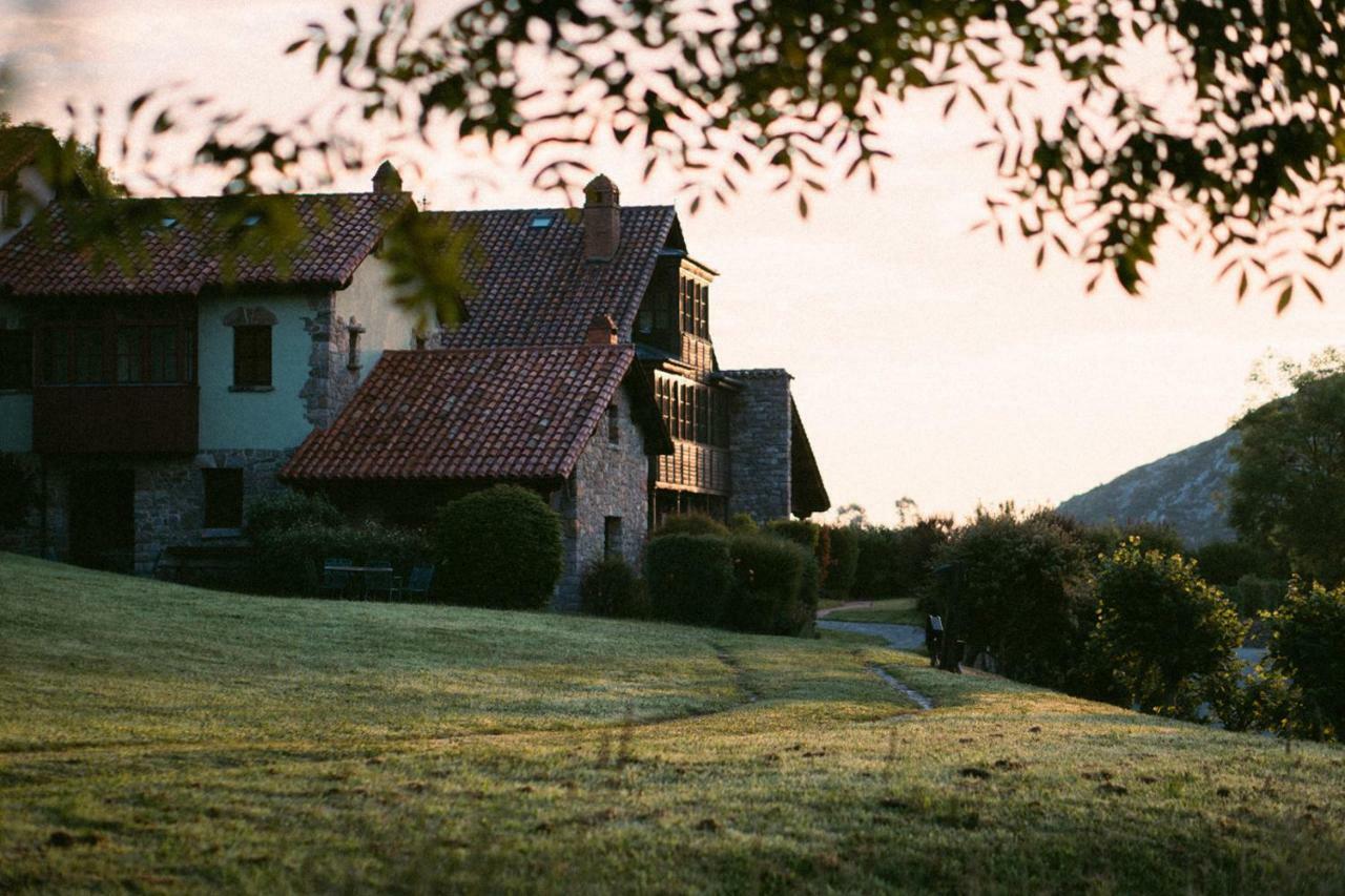 La Montana Magica Hotel Rural Vibano Екстериор снимка